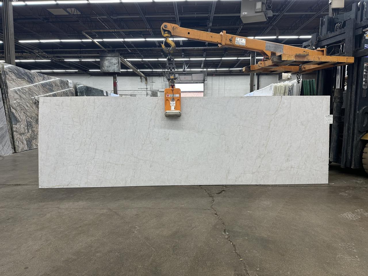 white desert 2cm 126x39.jpg
