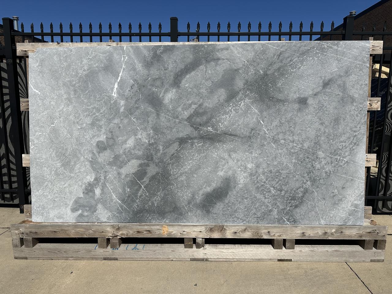 blue de savoie leather 2cm 118x62.jpg