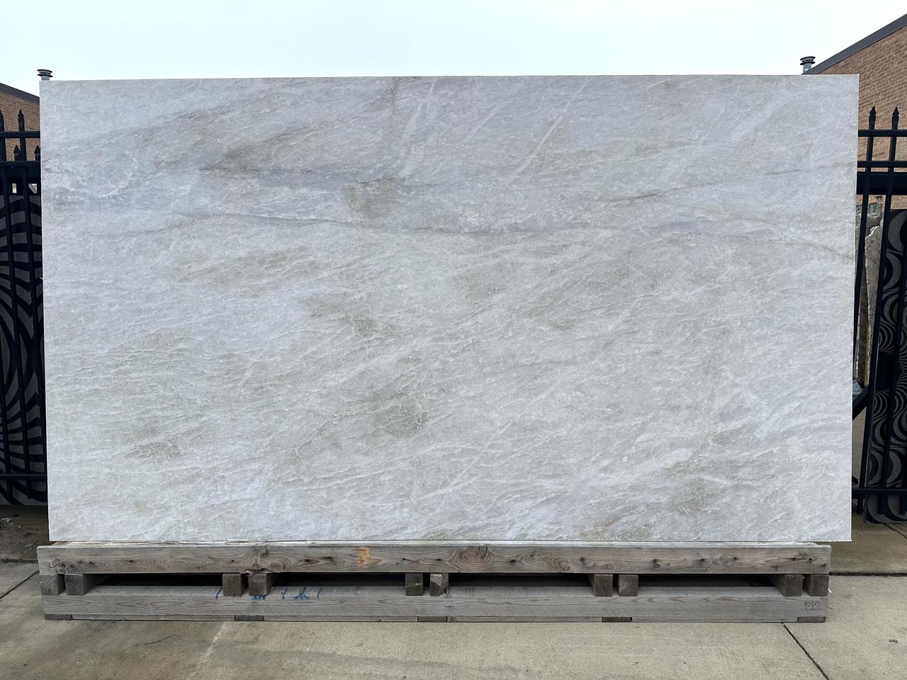 white desert leather 137x78.jpg