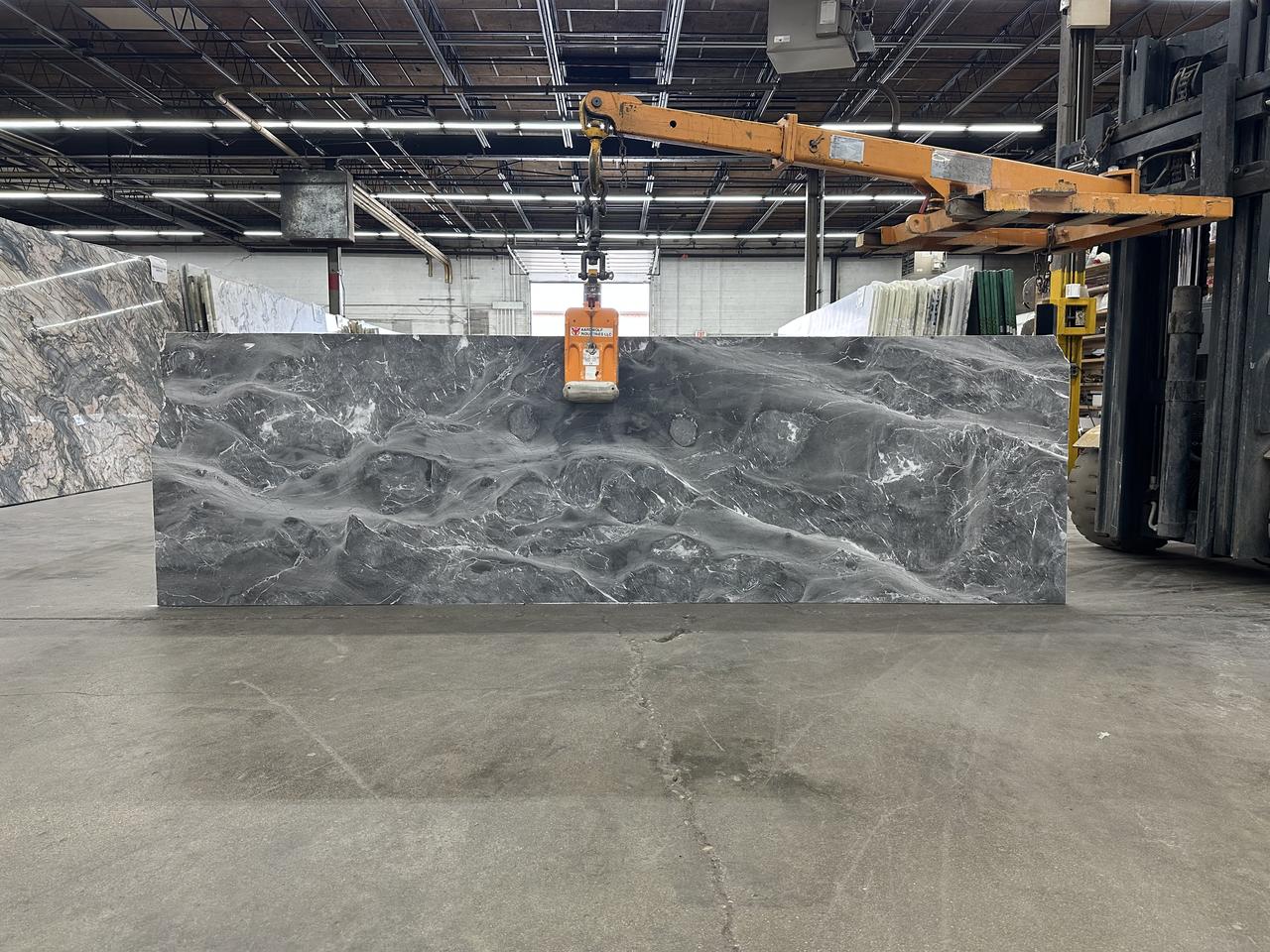 fantasy grey 2cm dolomite 119x35.jpg