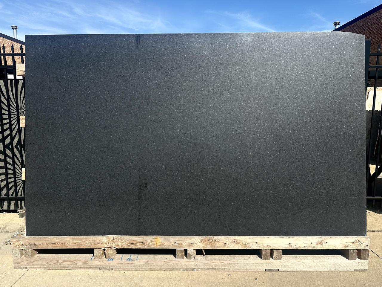 black absolute df 126x74.jpg