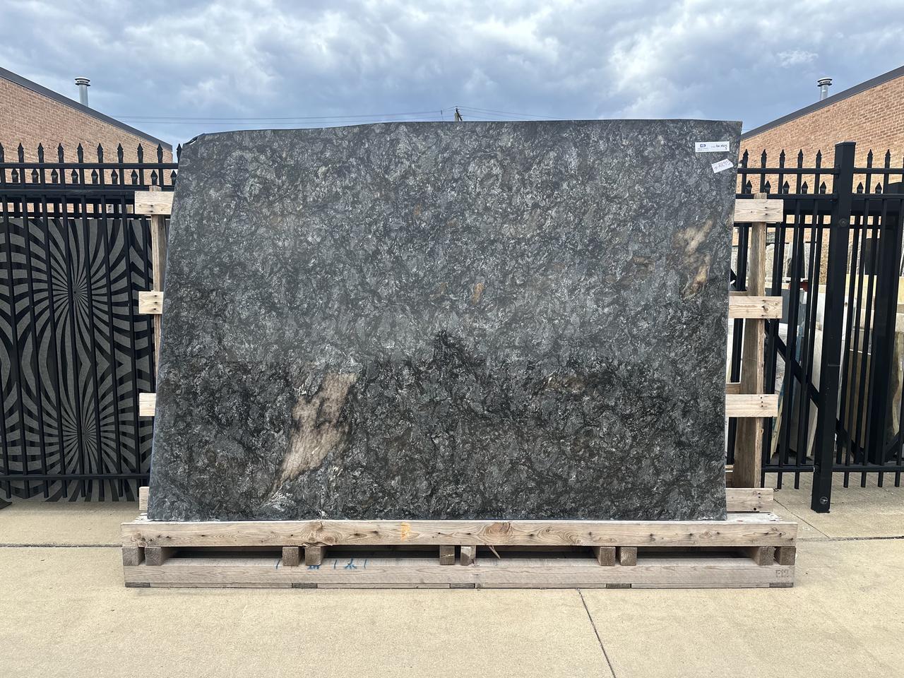 kosmus schist 116x75.jpg