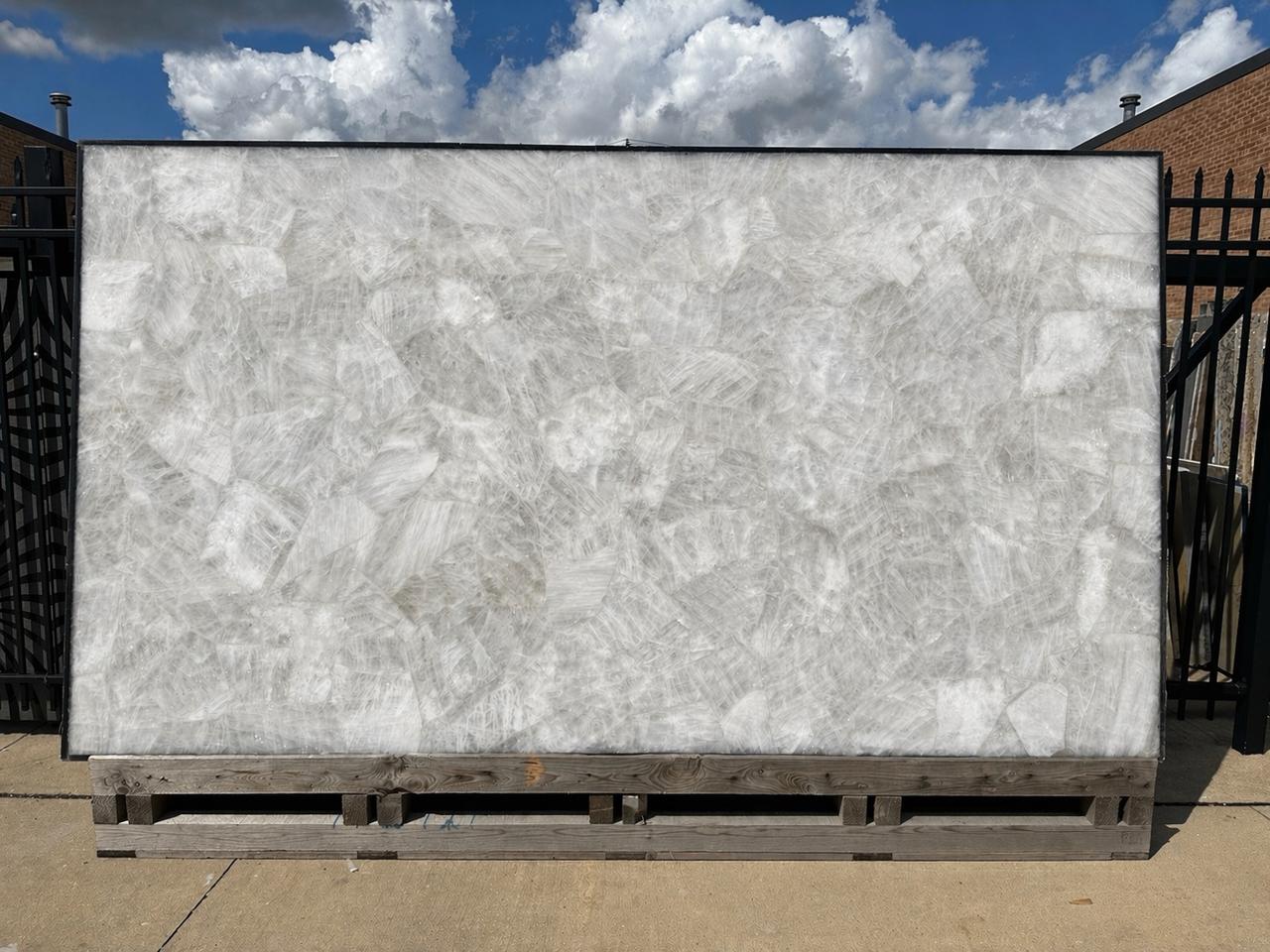 bianco splendente 3cm 4:16:26 135x74.jpg