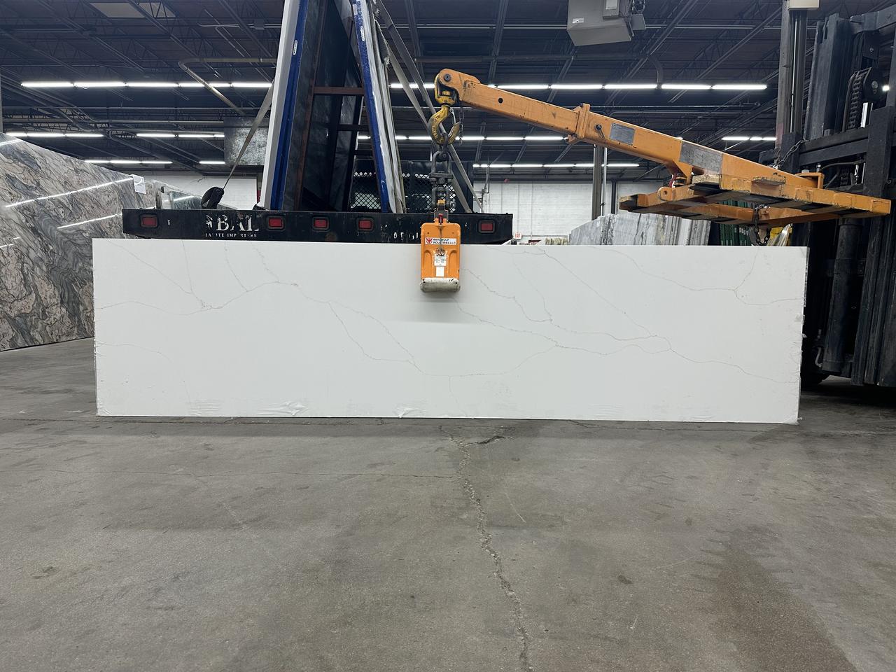 calacatta zion 126x32.jpg