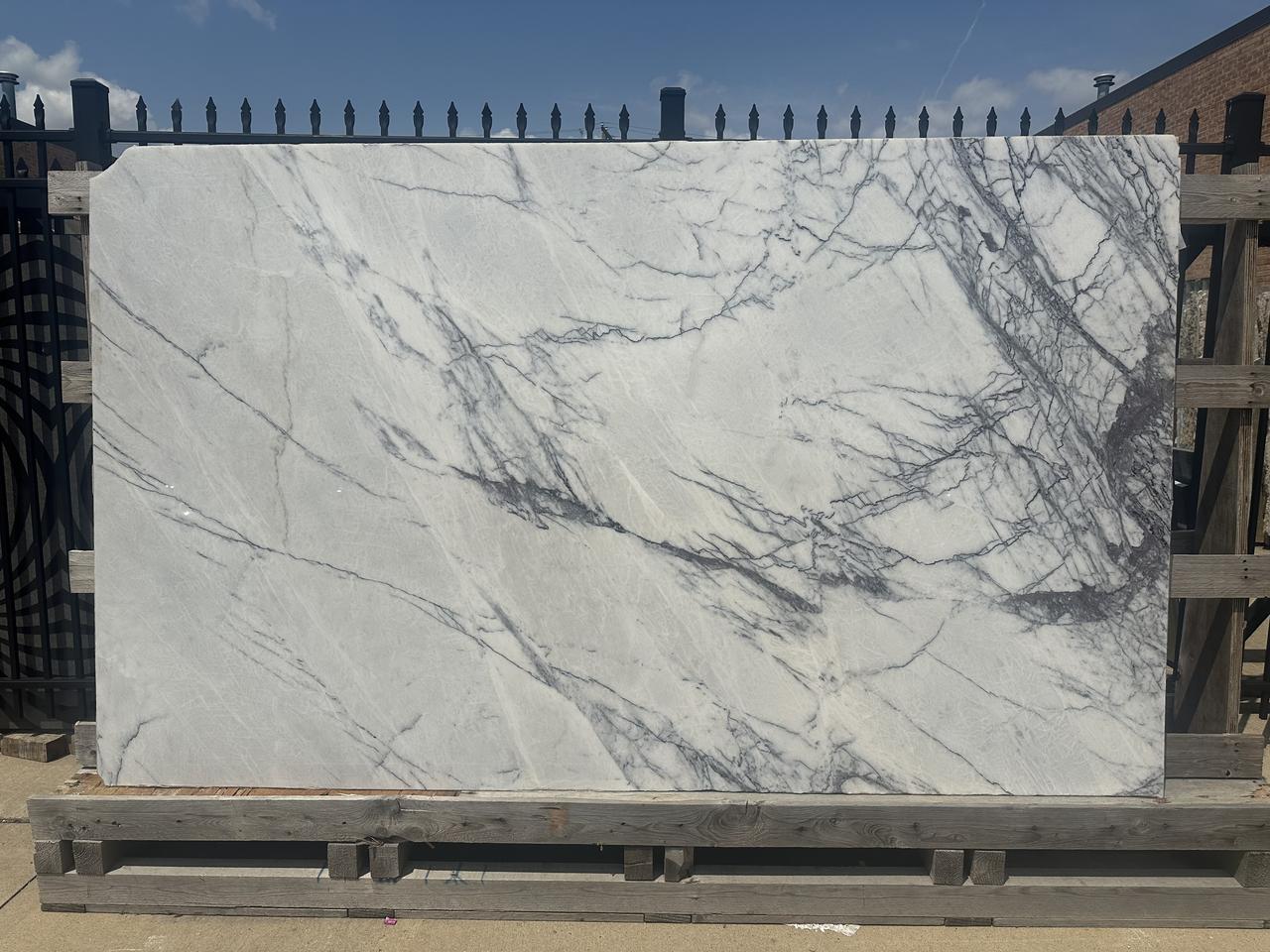 lilac extra 2cm 111x67.jpg