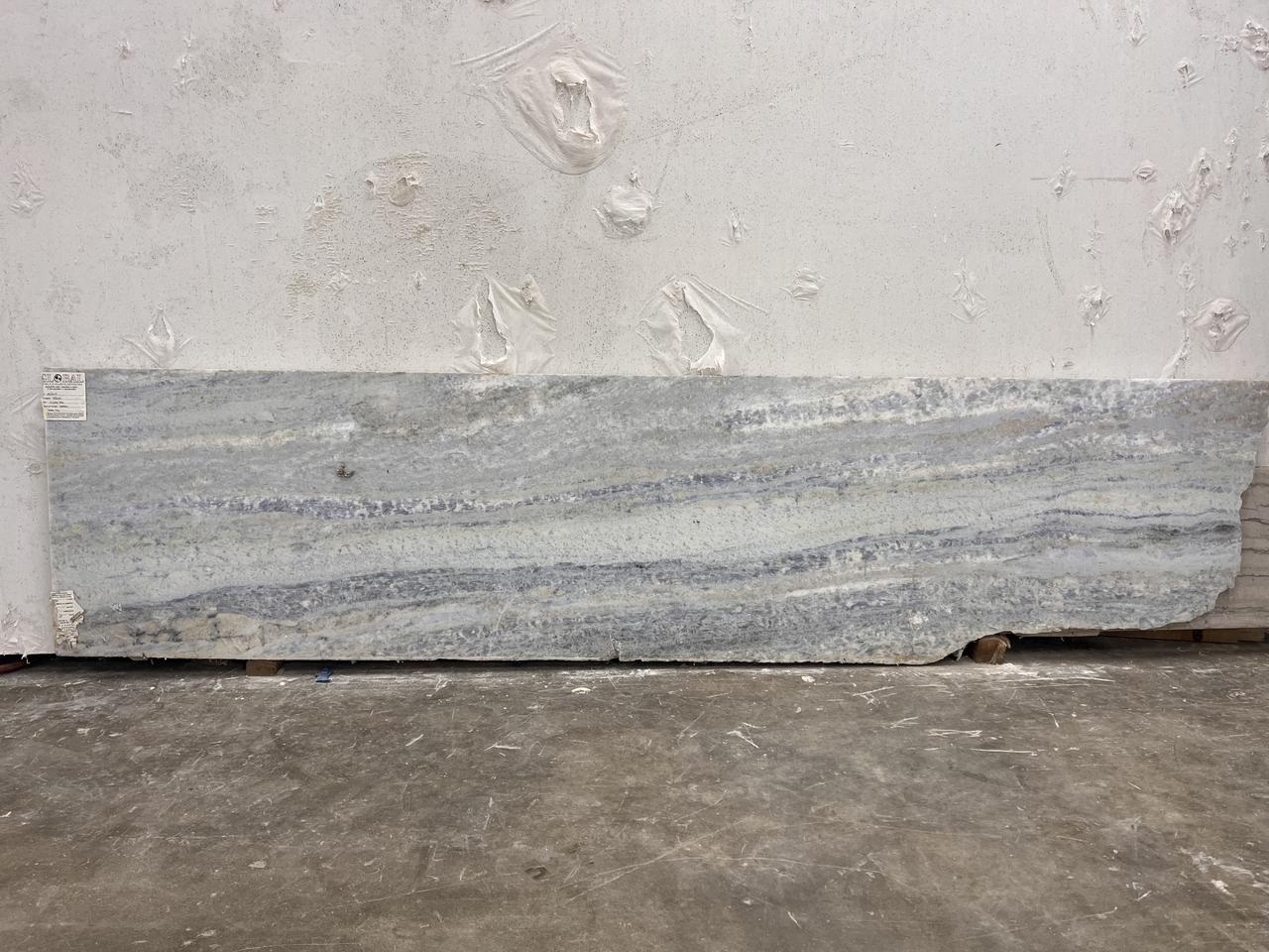 crystal blue calcite 2cm 101x21.jpg