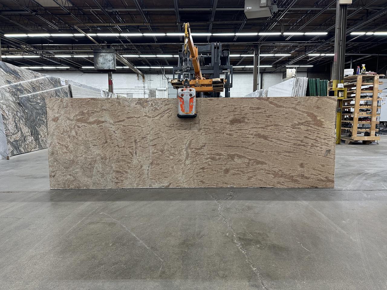 colonial dream 122x38.jpg