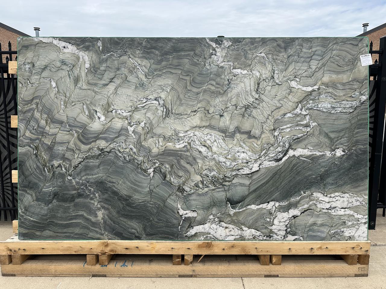 fusion dark leather 126x73.jpg