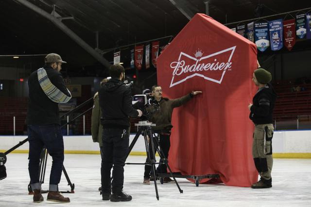 Budweiser03-700x467.jpg