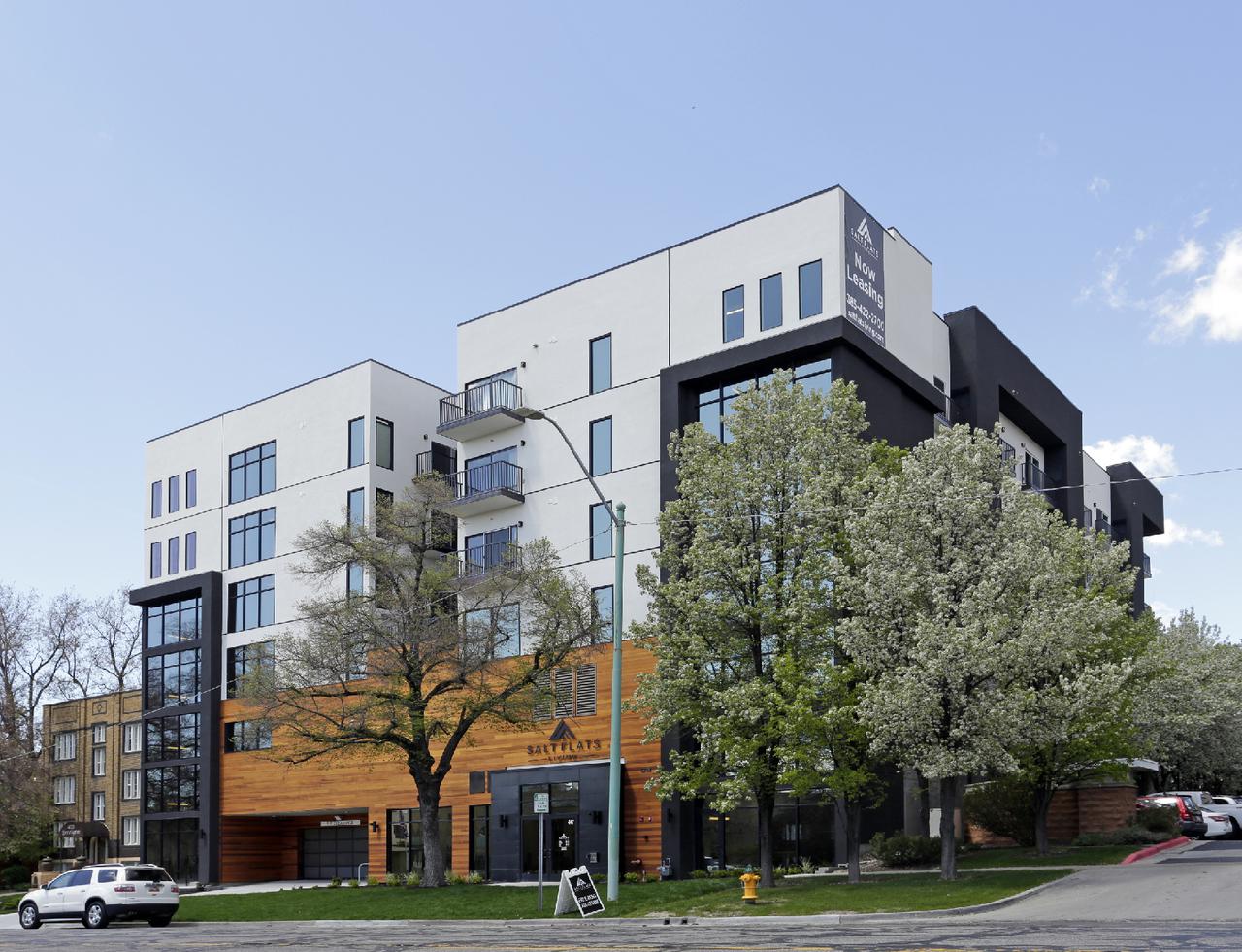 salt flats exterior (cropped)-01.jpg