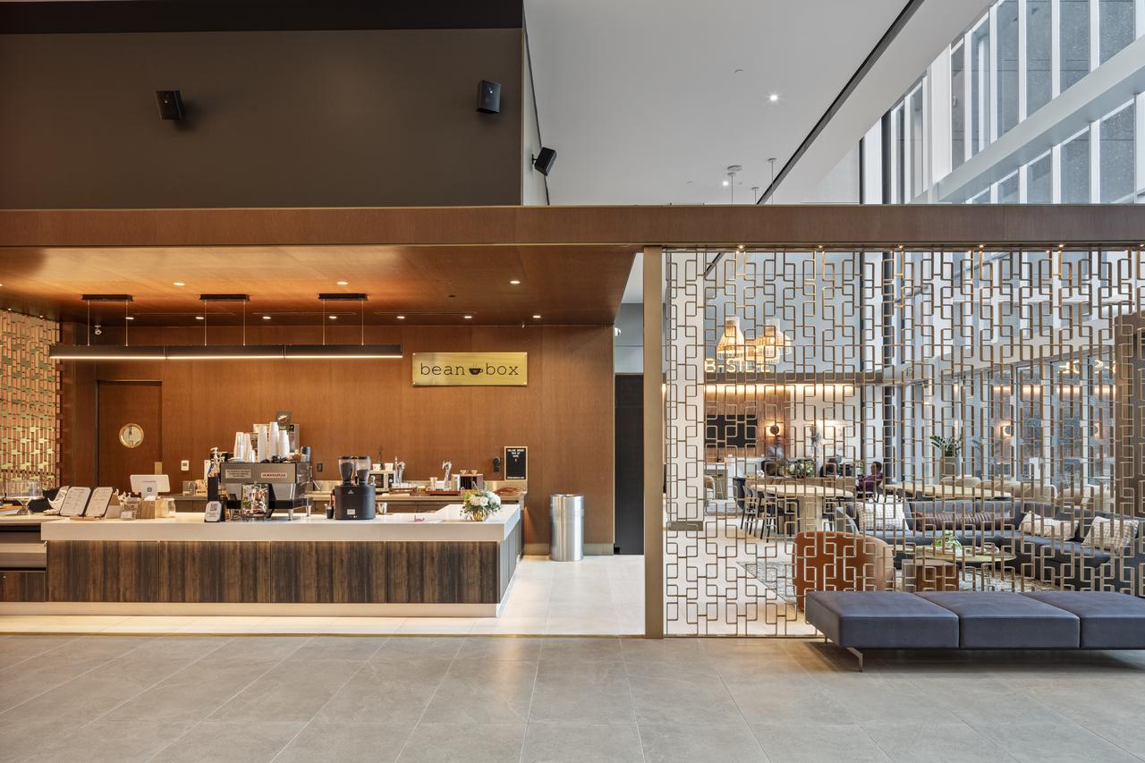 701 b street - int grd (32).jpg