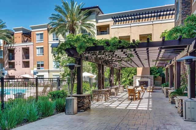 the-madison-at-town-center-valencia-ca-building-photo.jpg