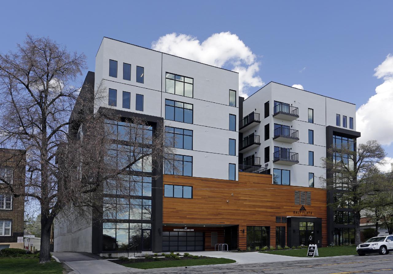 primaryphoto (4)-01.jpg