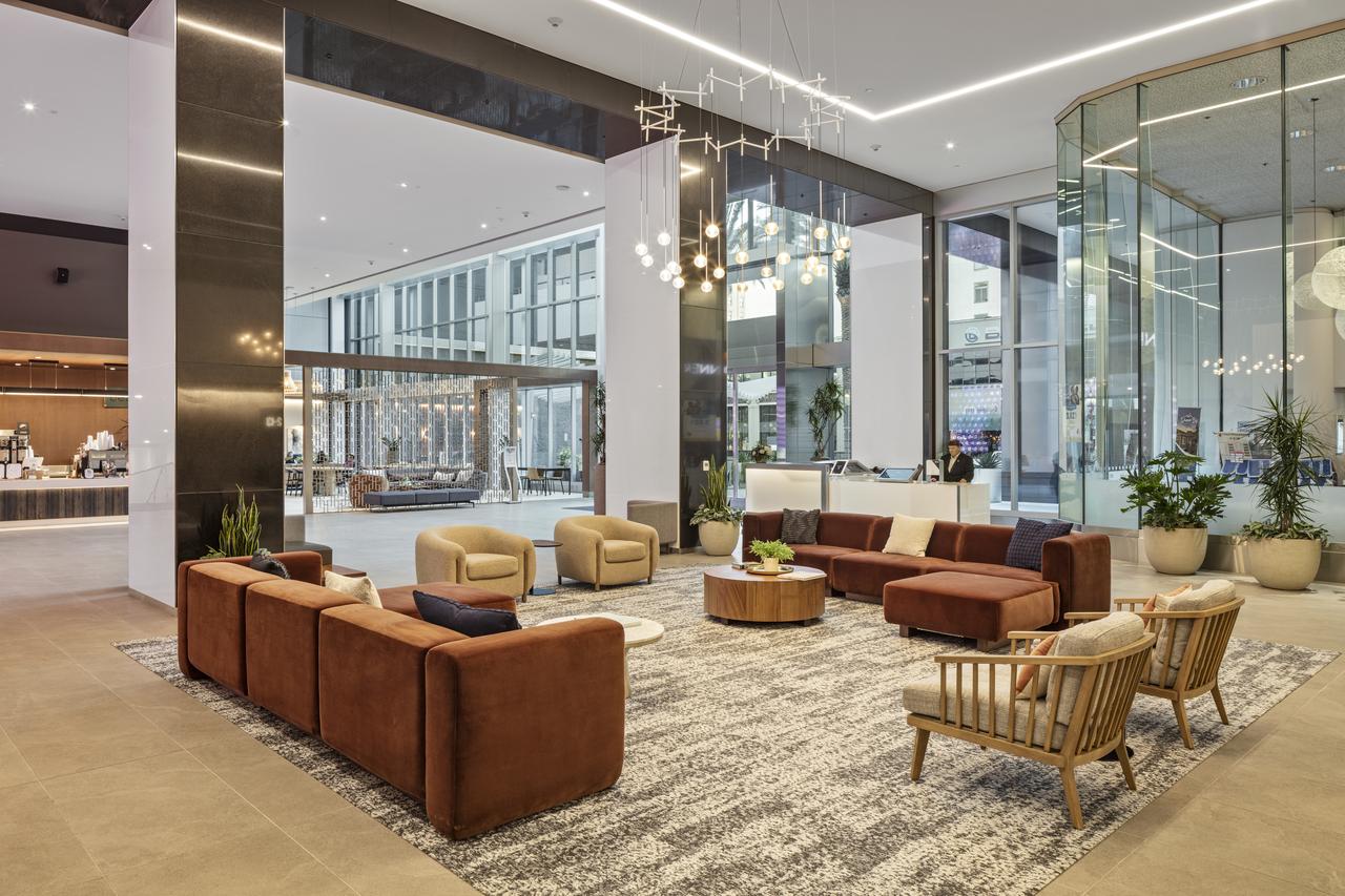 701 b street - int grd (34).jpg