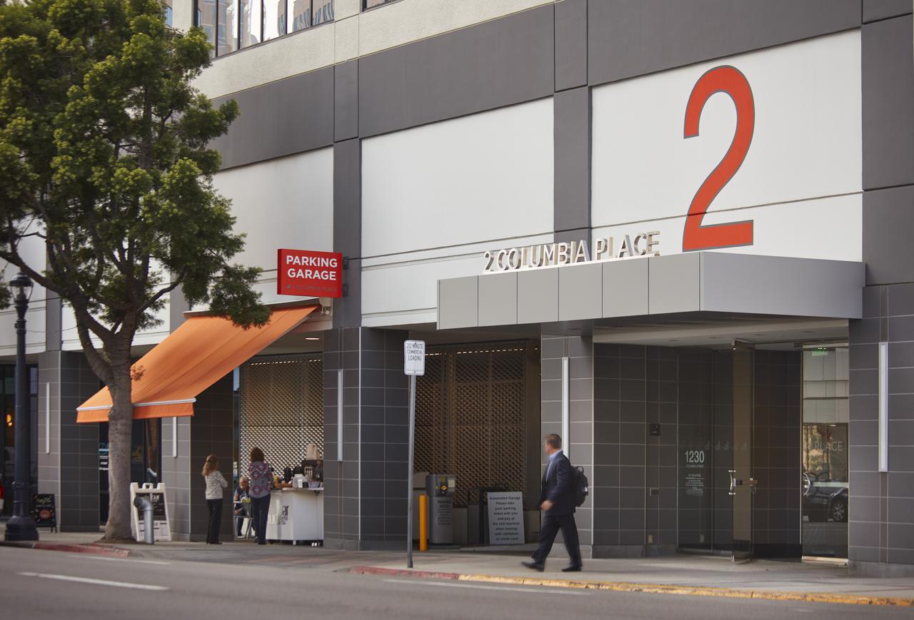 emmes 1230 columbia 0726.jpg