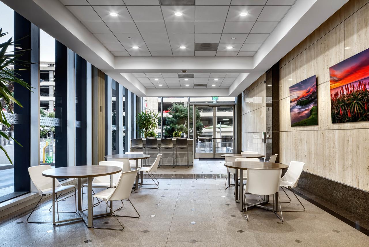 707 broadway__e1a2855_blakely_dsrt.jpg