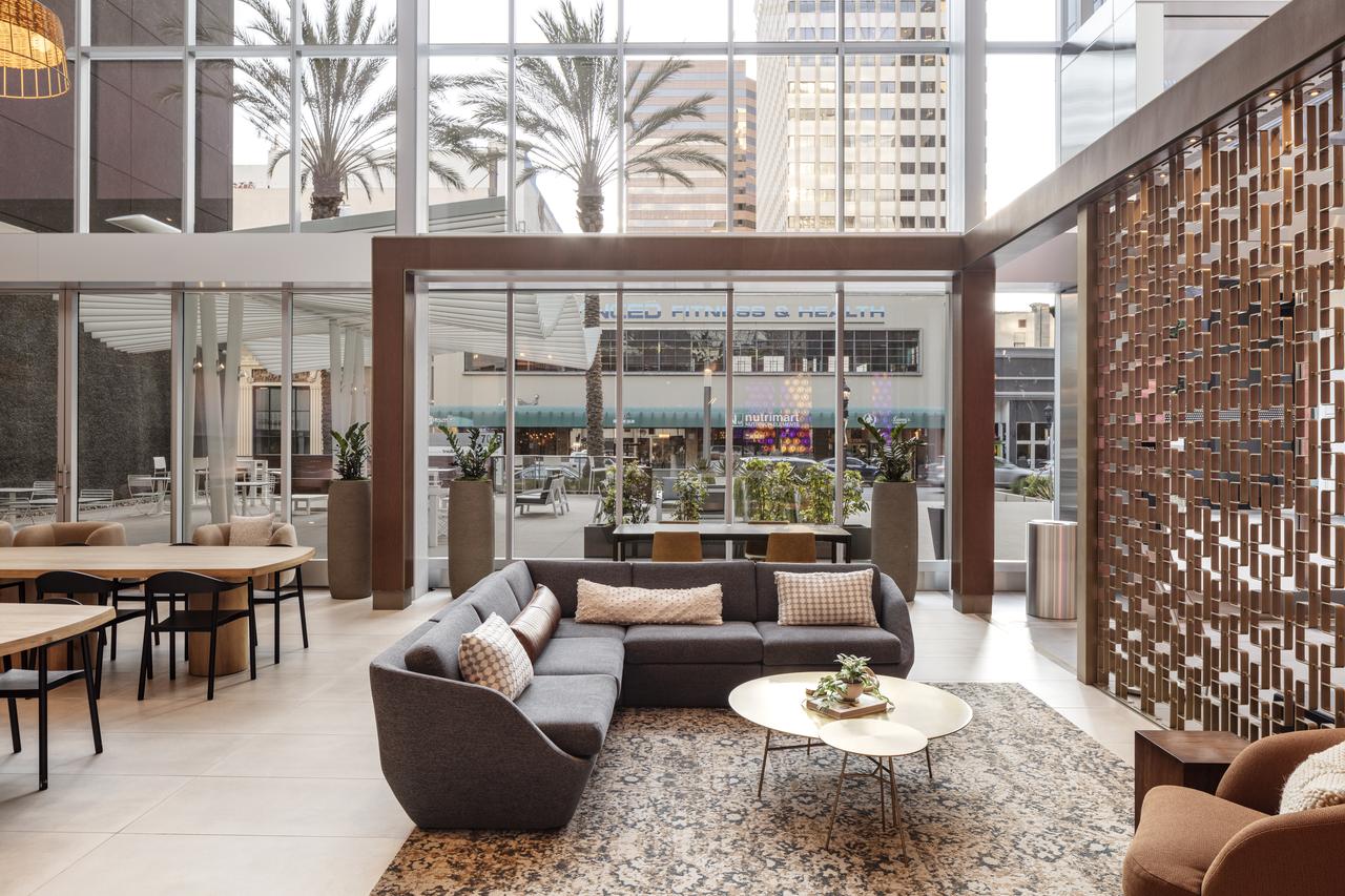 701 b street - int grd (30).jpg