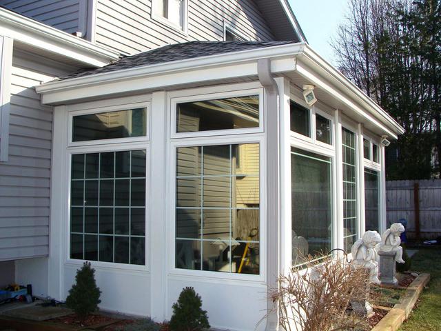 5c4793314aa6f8dde35415cb_best-windows-for-sunroom-insulated.jpg