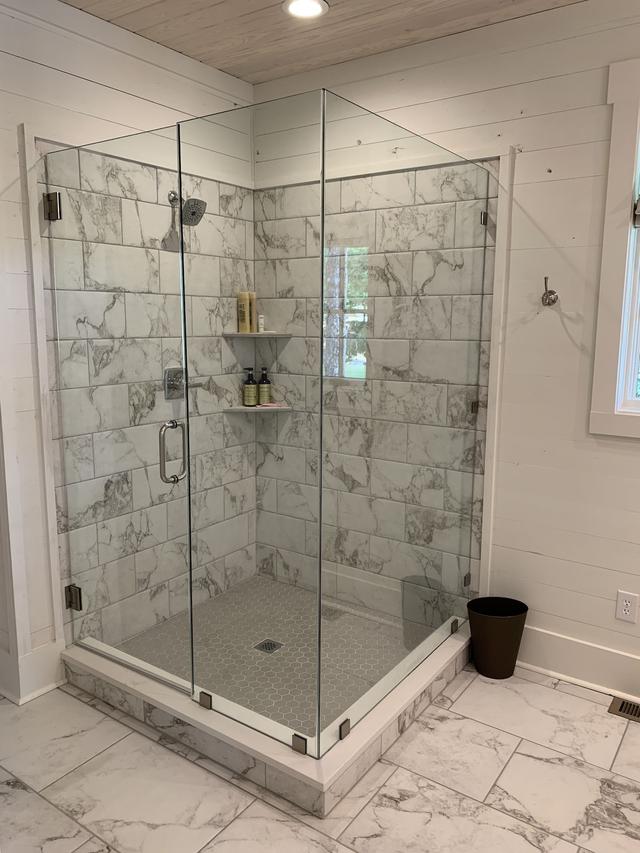 barg master bath.jpeg