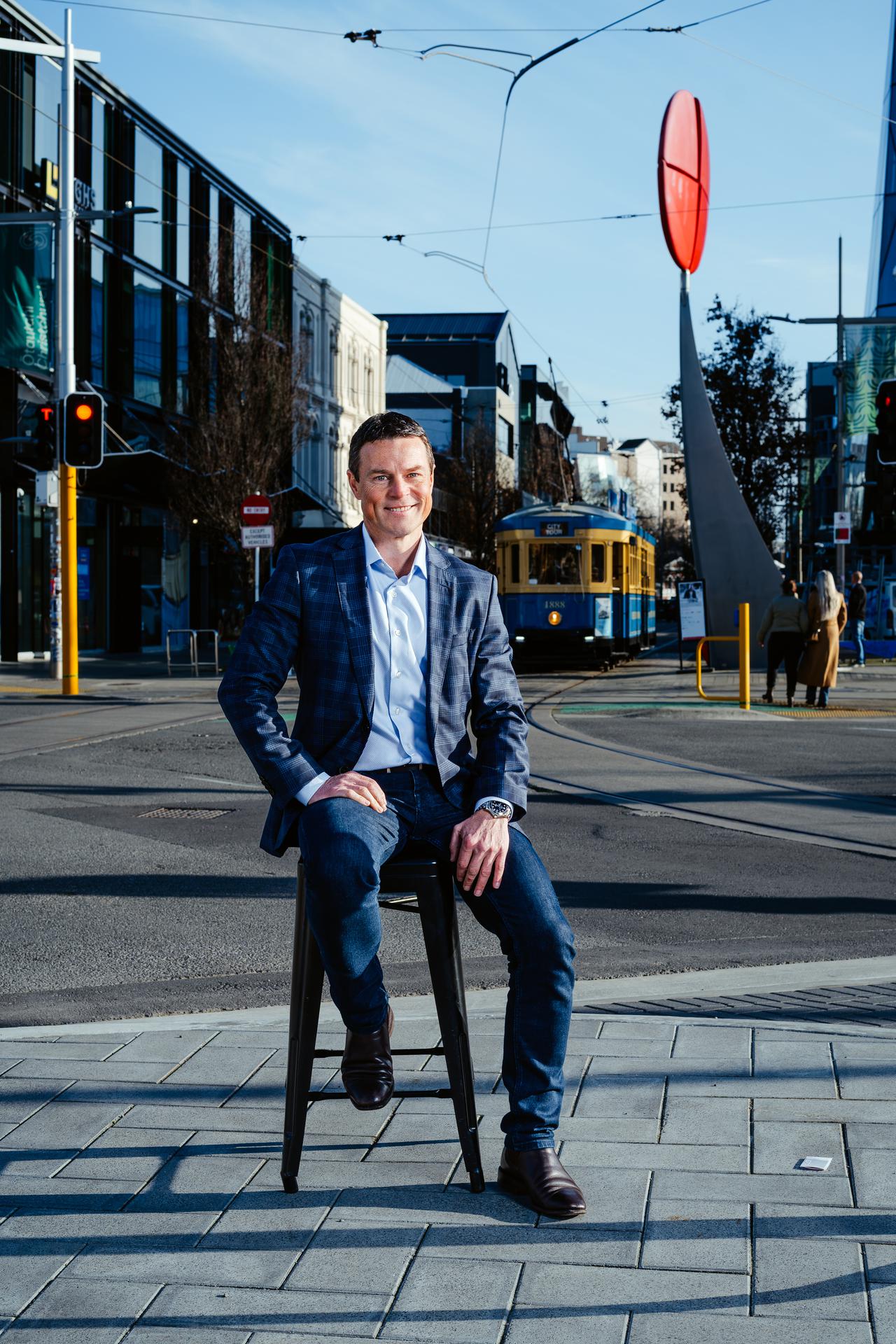 netfunds-hamish-004.jpg