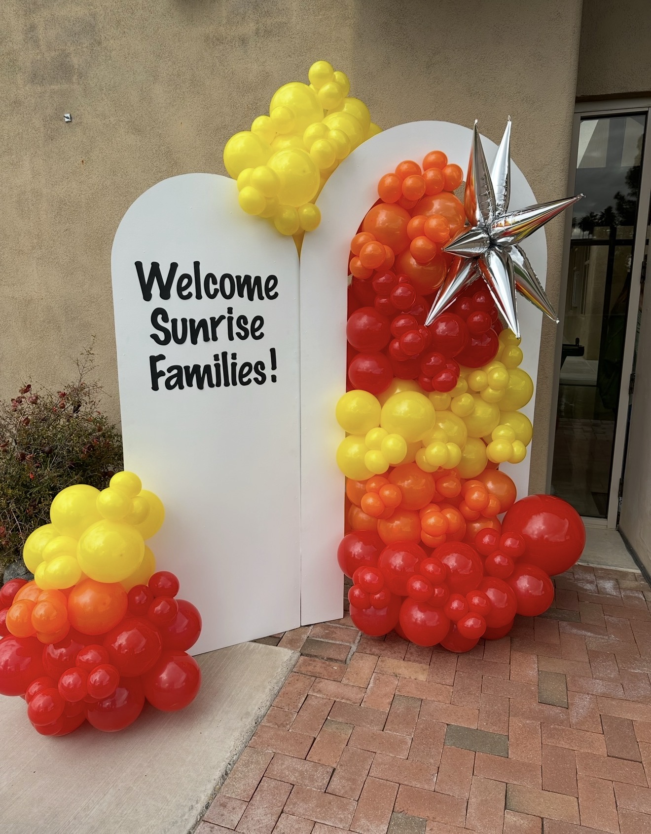 Custom event balloon styling