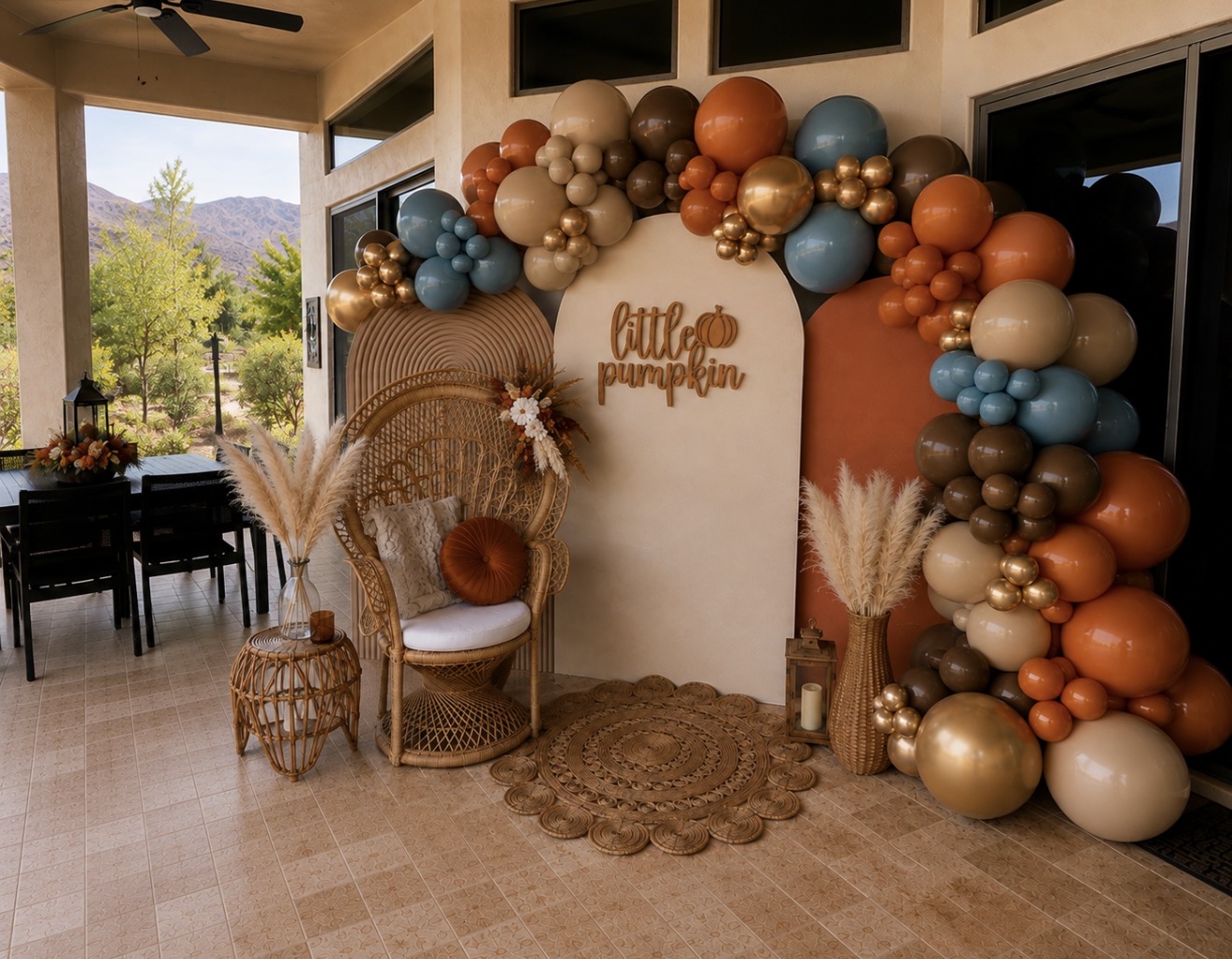 Luxury balloon arch