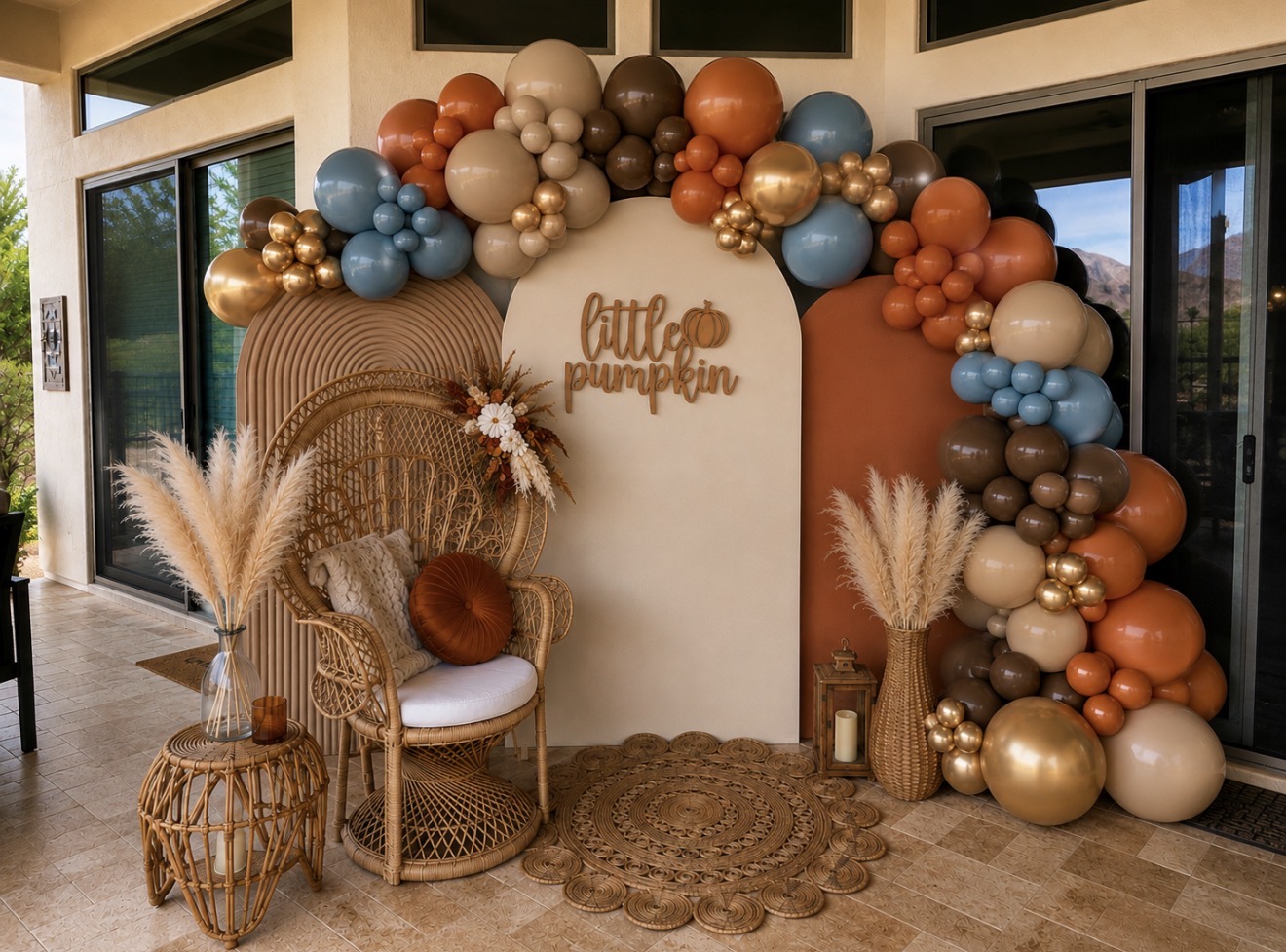 Artistic balloon creation