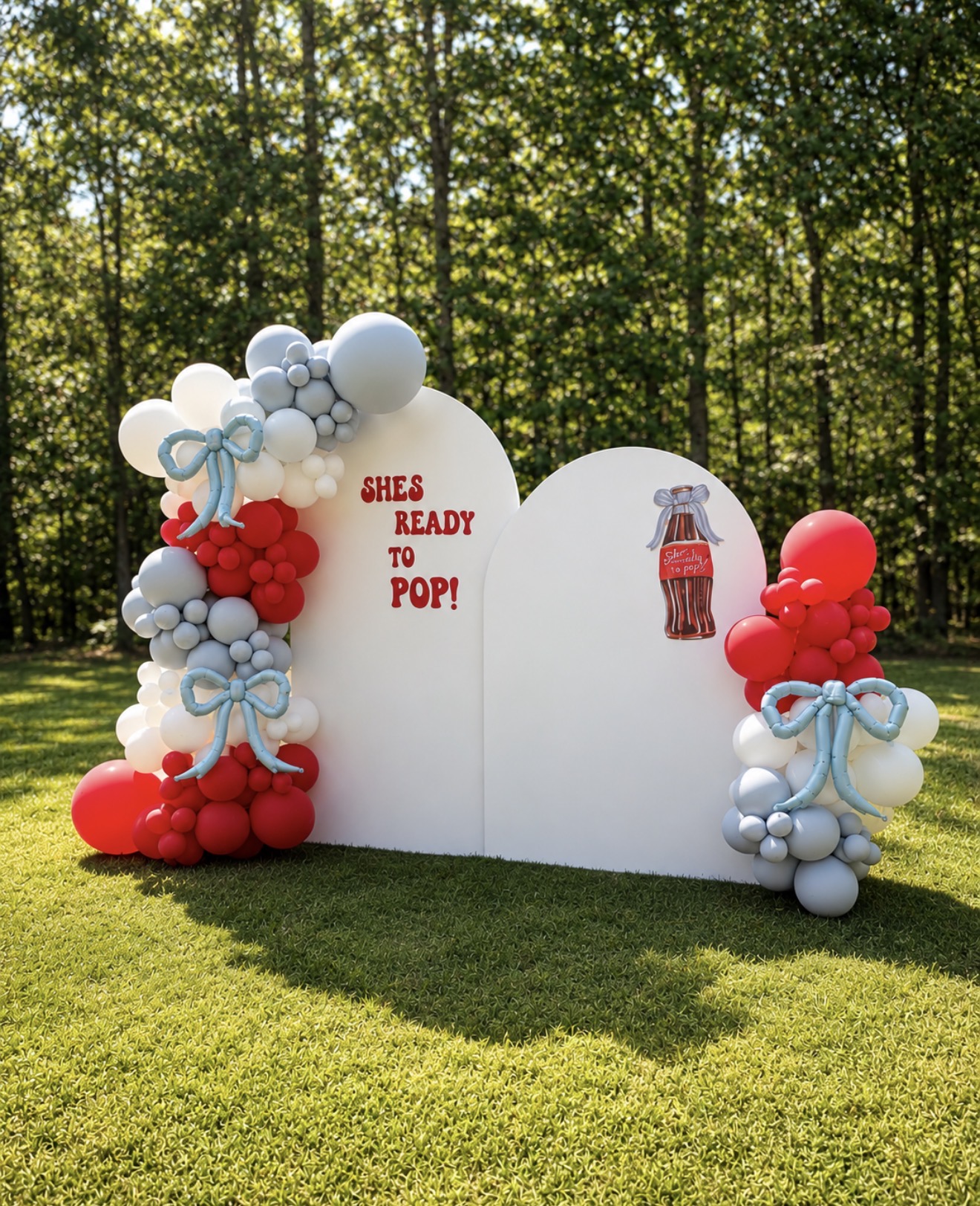 Elegant balloon display