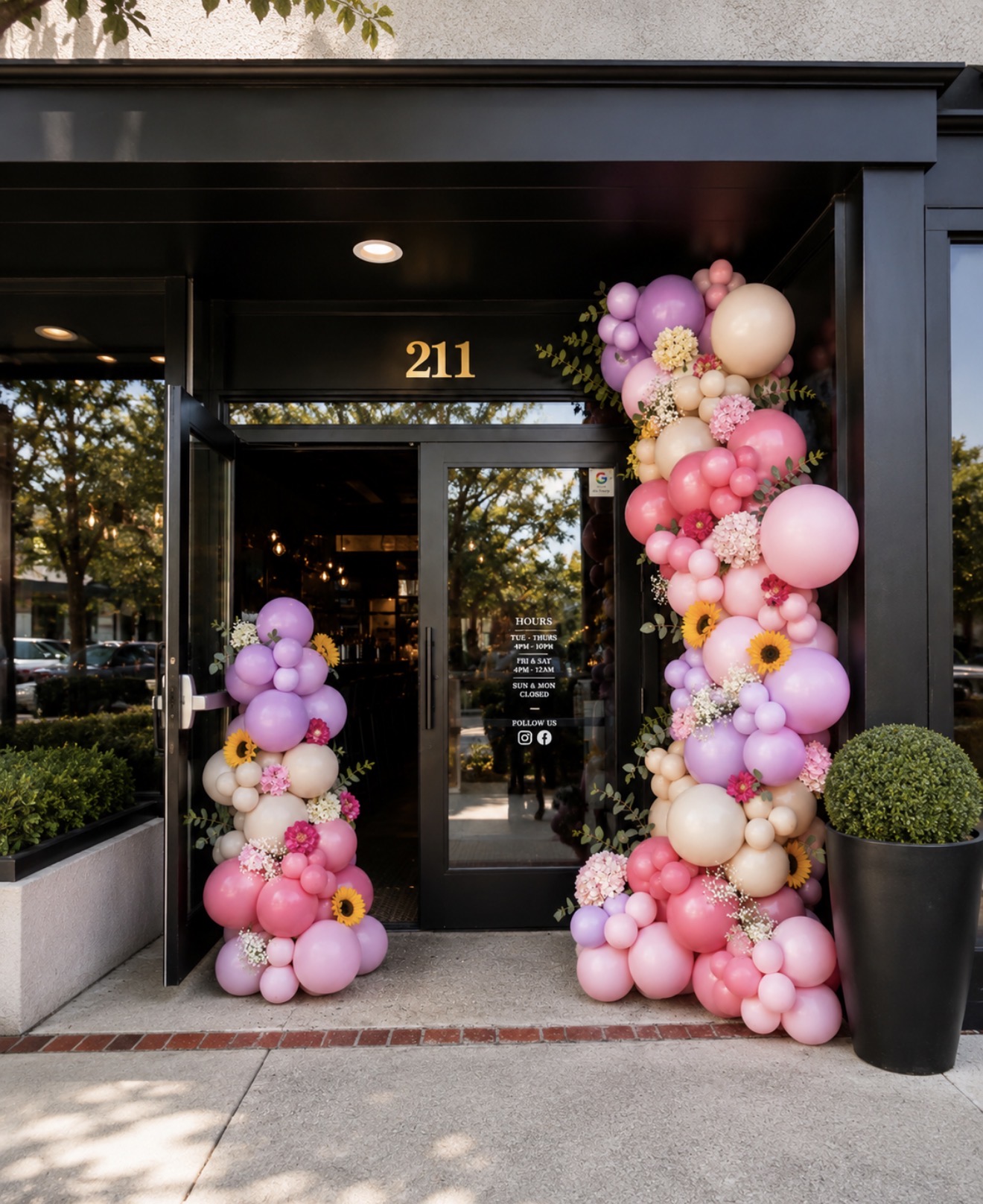 Sophisticated balloon work