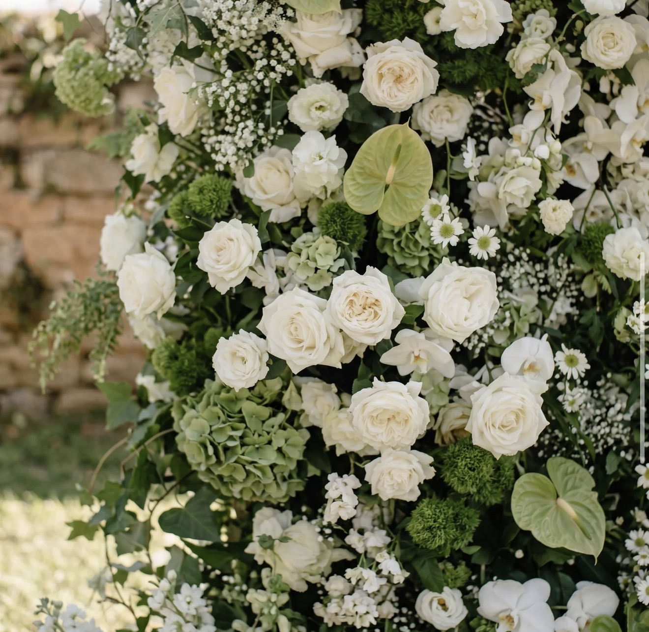 Sophisticated floral styling