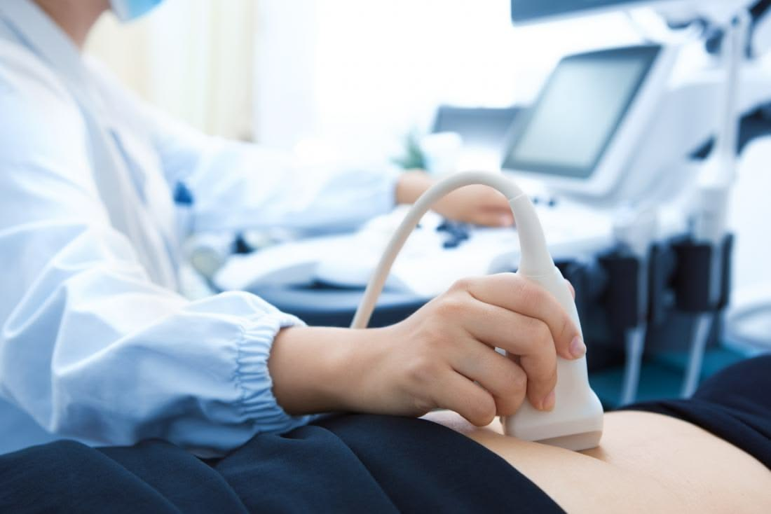 Amniocentesis procedure
