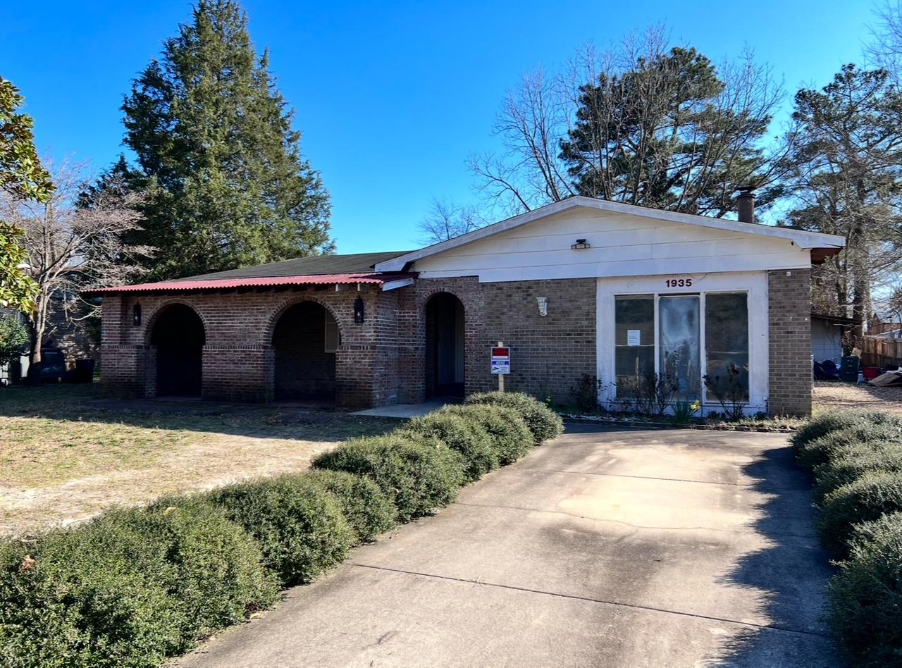 old house 3.jpg
