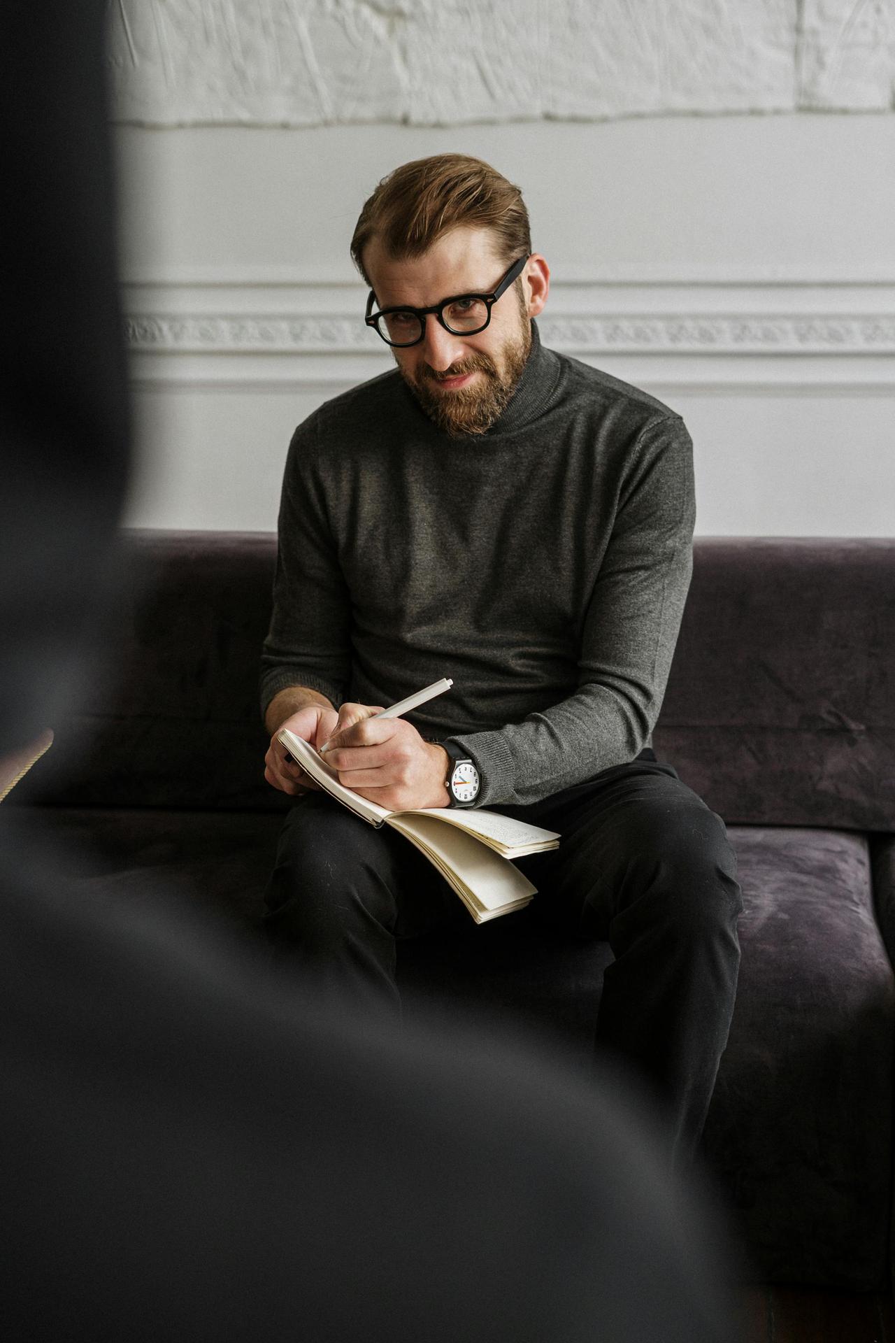 Licensed CBT psychologist in Lebanon providing therapy and mental health support