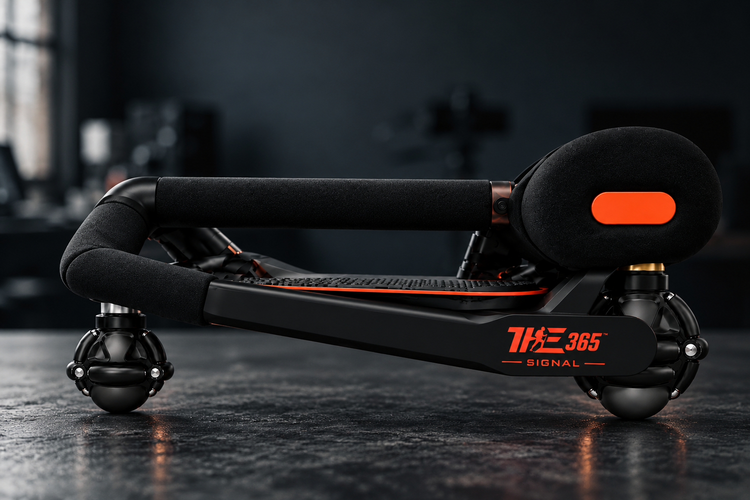 THE 365: SIGNAL wheeled core-training device