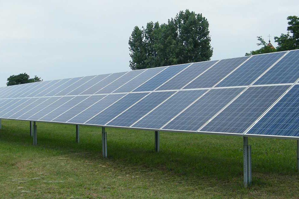 Image of a solar array installed by certified solar panel installers.