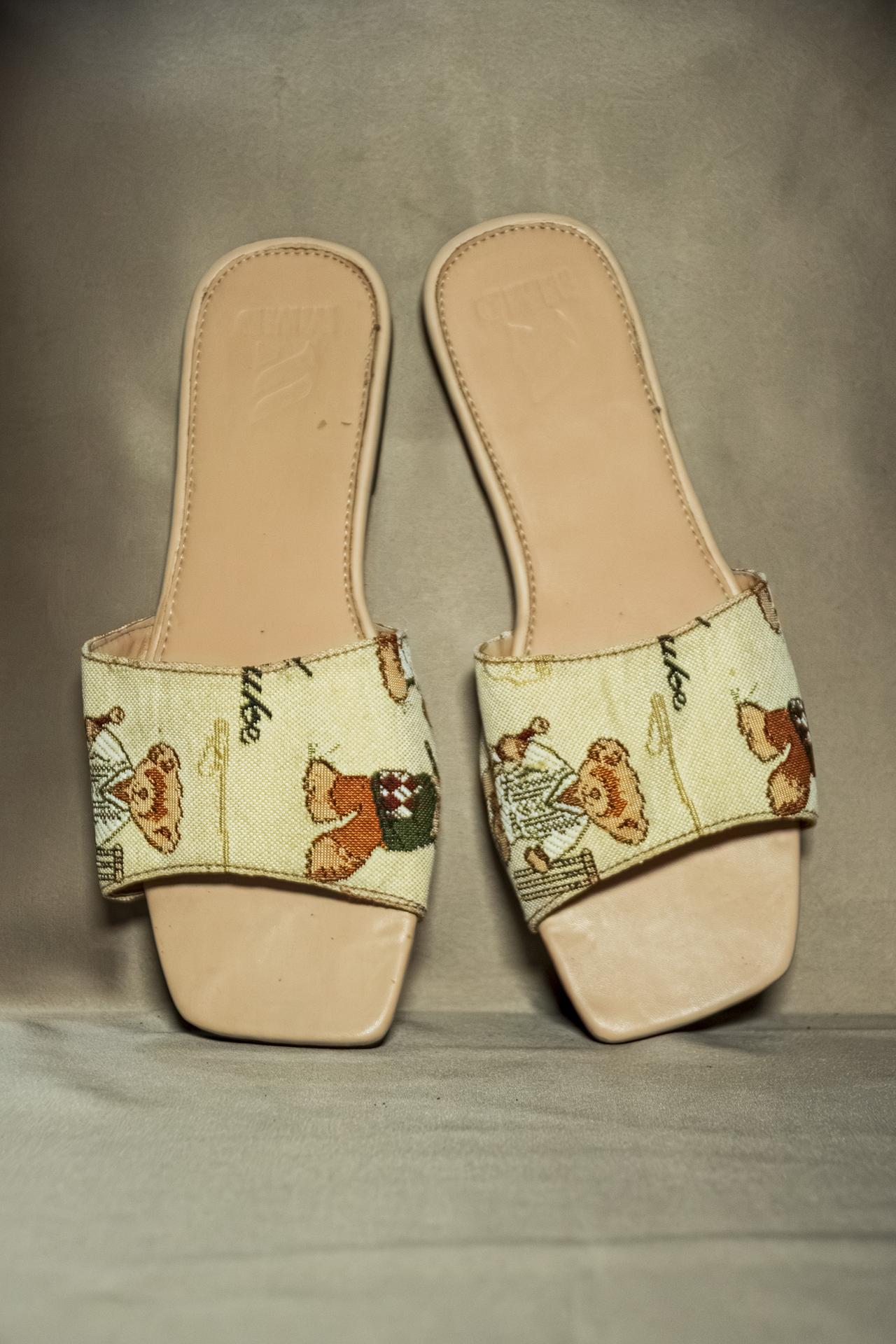 David Duke (light) (ladies) | MMD Designs | Women's slides | ABuja | Nigeria