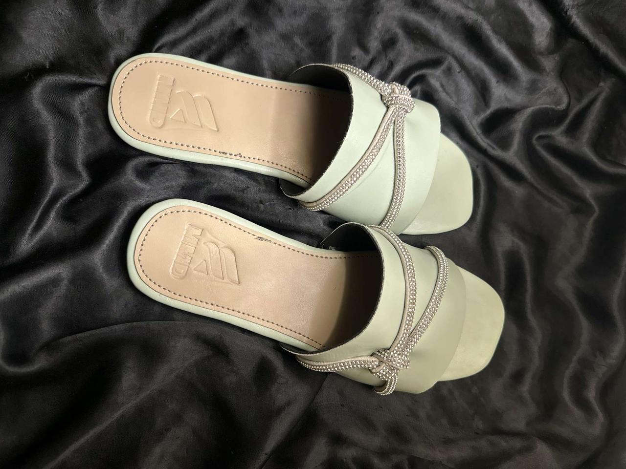 Yarinya | Womens Shoes | Abuja | Lagos | Nigeria | MMD Designs