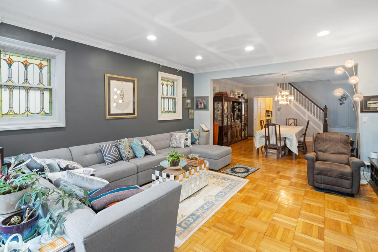 listing photos (6).jpg