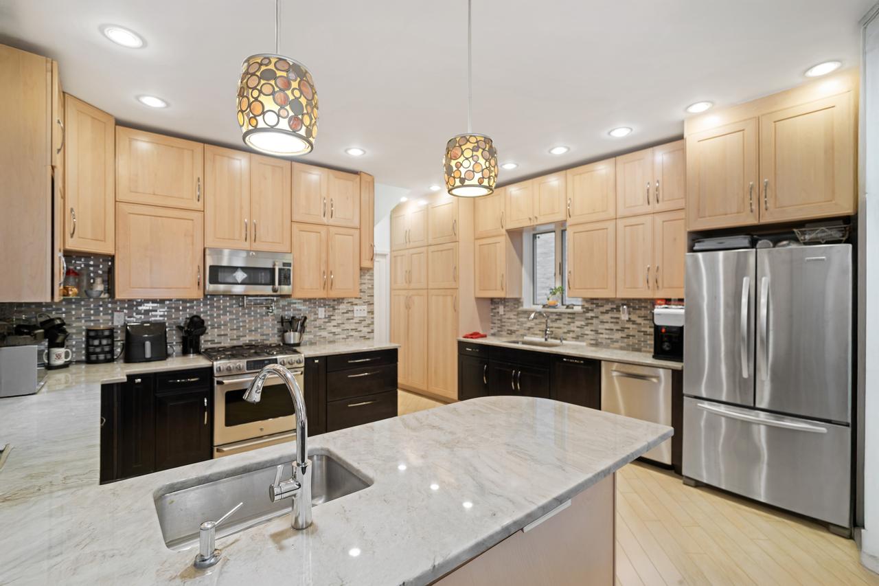 listing photos (8).jpg