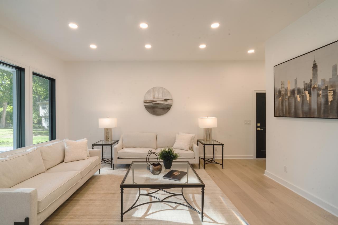 listing photos (16).jpg