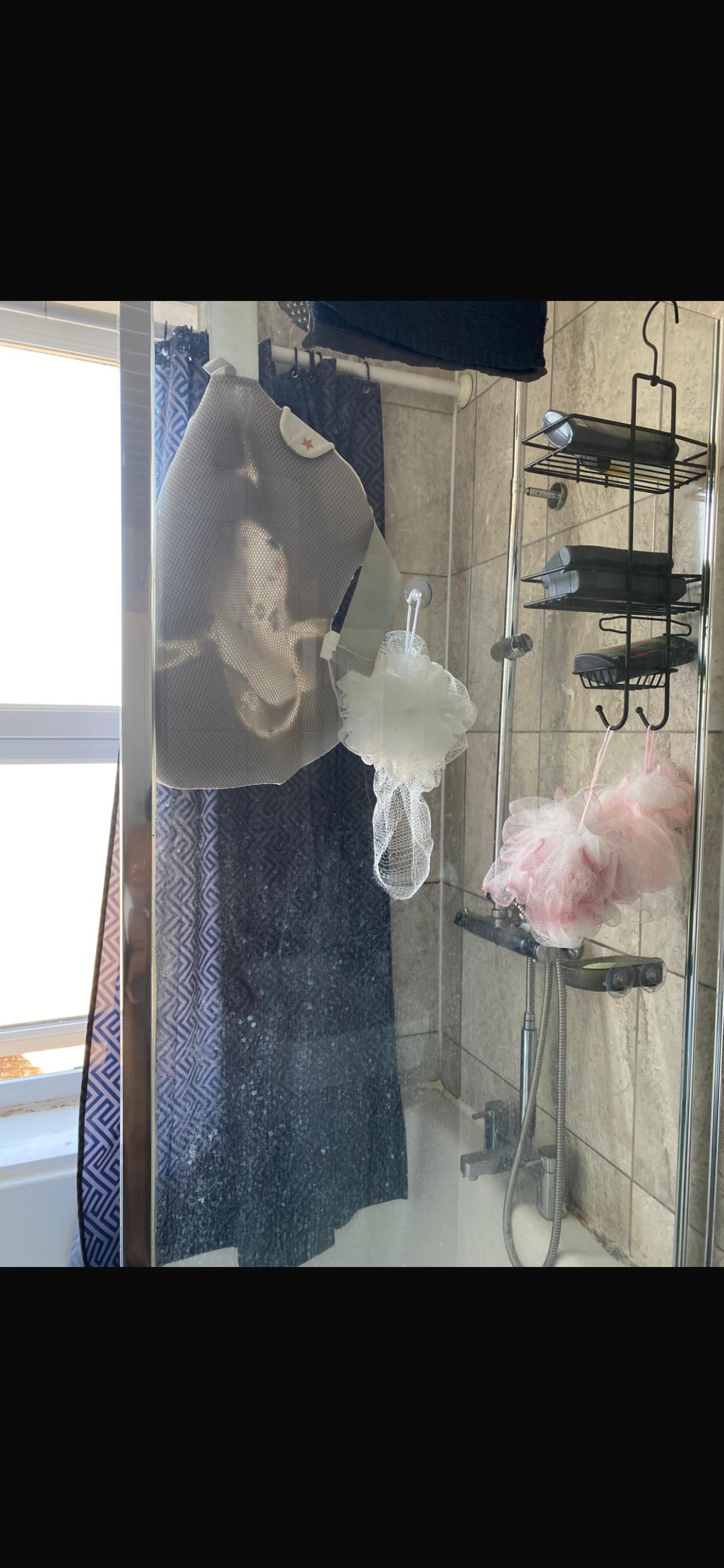 End of tenancy flat before professional cleaning