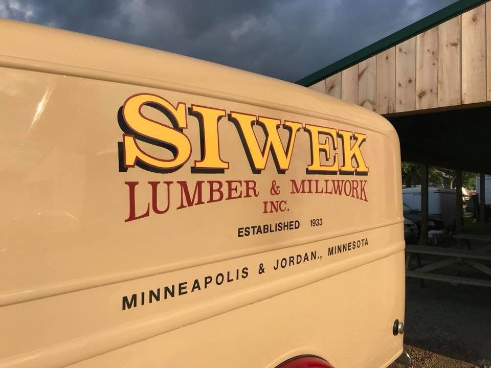 1933 vintage lumberyard