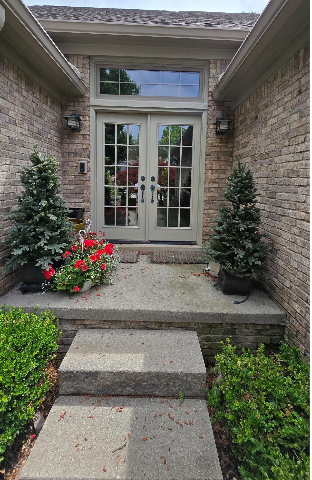 northville-mi-exterior-entryway-sherwin-williams.jpg