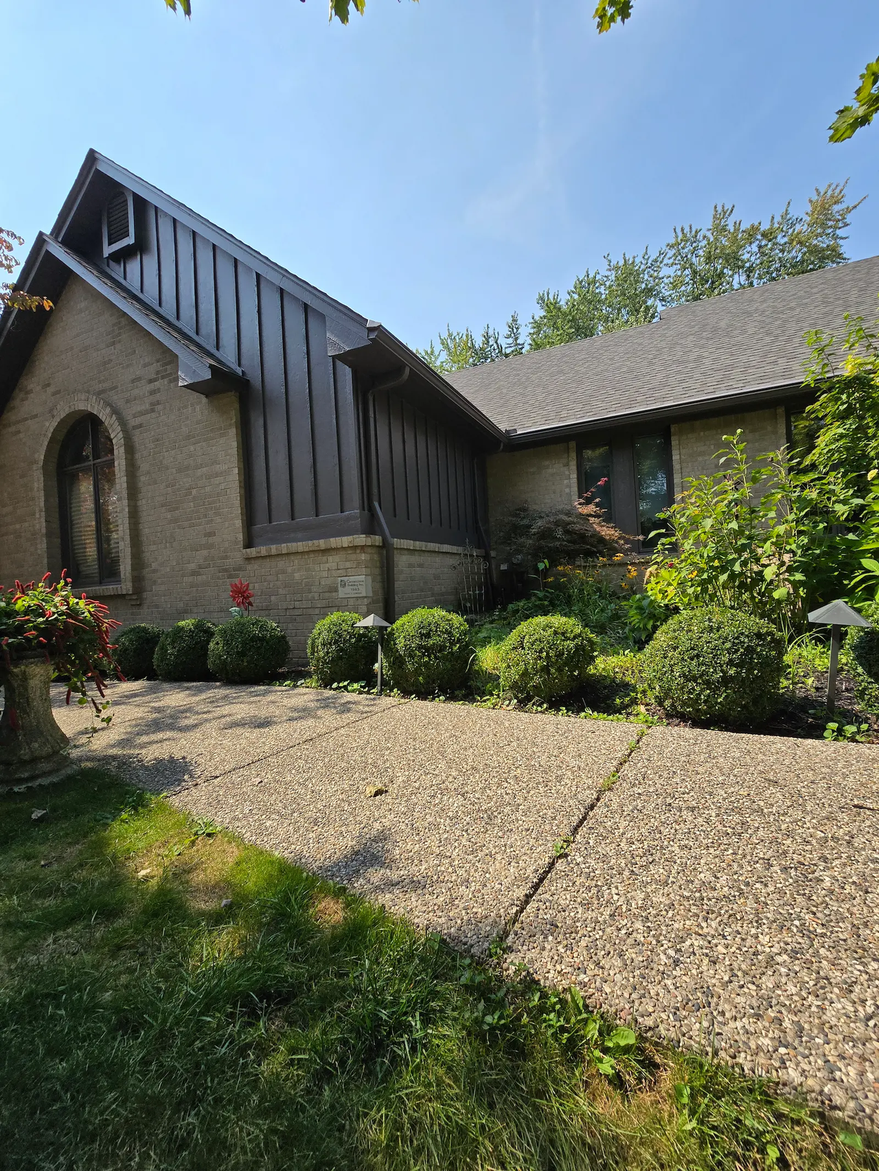 manor-gray-exterior-northville.webp