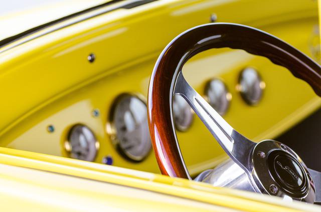 b3eb steering wheel